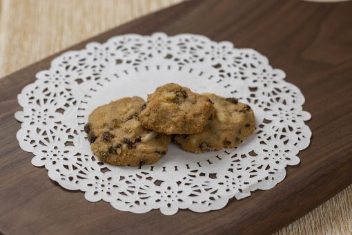 Chocolate Chip Walnut Cookies